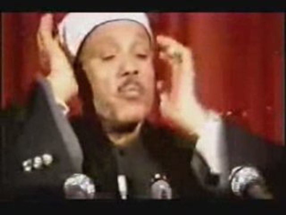 شاهد عين الشيخ وهي تدمع لذكر الله