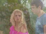 Regina (Diana Dumitrescu) şi Cosmin (Bogdan Albulescu)