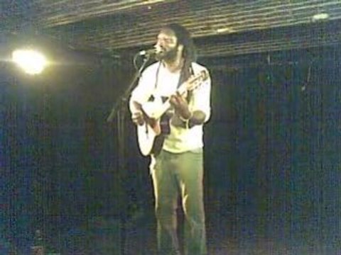 Le petit dernier ancien chanteur de mister gang