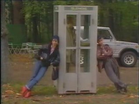 RECRE A2 FEUILLETON DOROTHEE ET LA VOITURE ROUGE STEFGAMERS