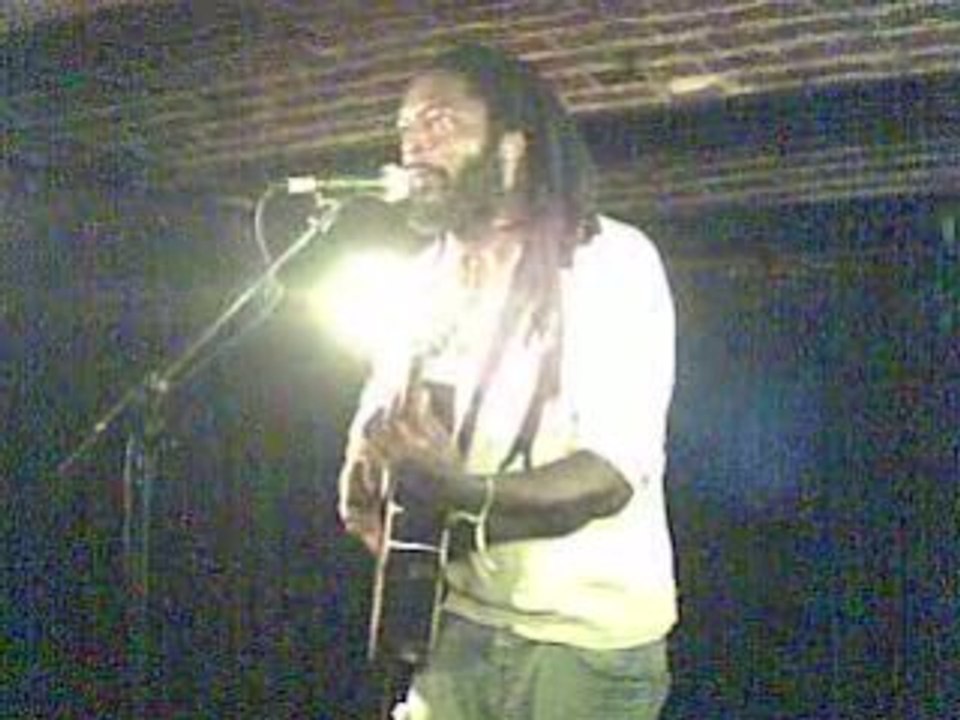 Le petit dernier ancien chanteur mister gang 3