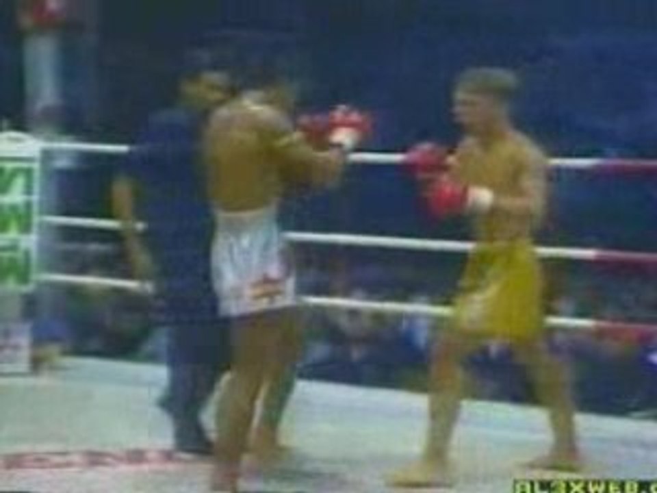 Ramon Dekkers vs Nangpon Lumpinee Part2