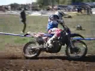 JOHNNY AUBERT au WEC a MENDE spéciale en herbe