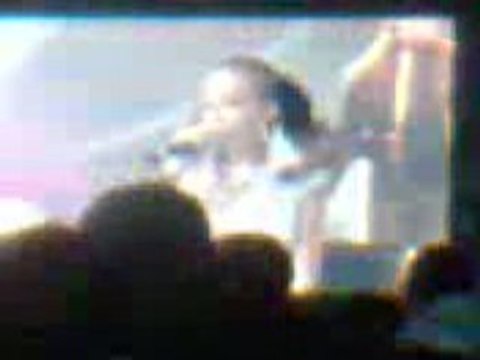 Kenza farah Urban Peace