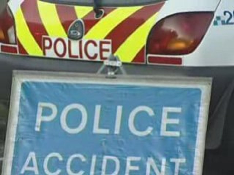 Murdered teen 'made 999 call'
