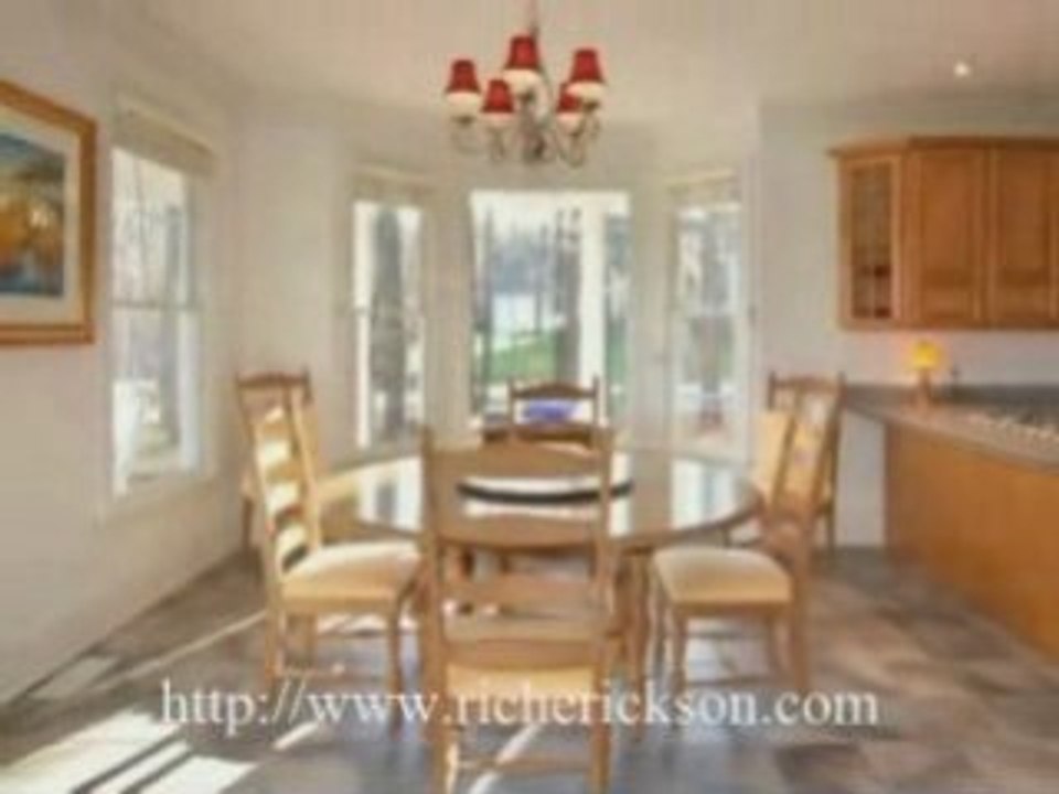 Home for sale on Lake Norman 4br/4ba $589k