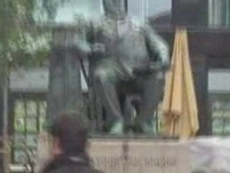 OSLO - Lille Grensen-Karl Johansgate kesiştiği noktadayız