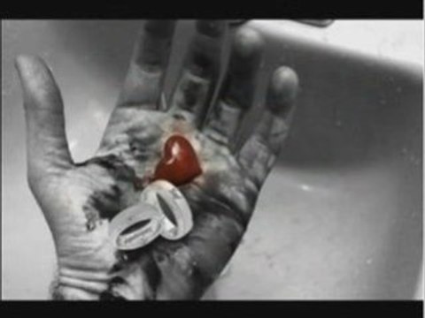 ferdi tayfur -sevgilim aglattı dostum aglattı