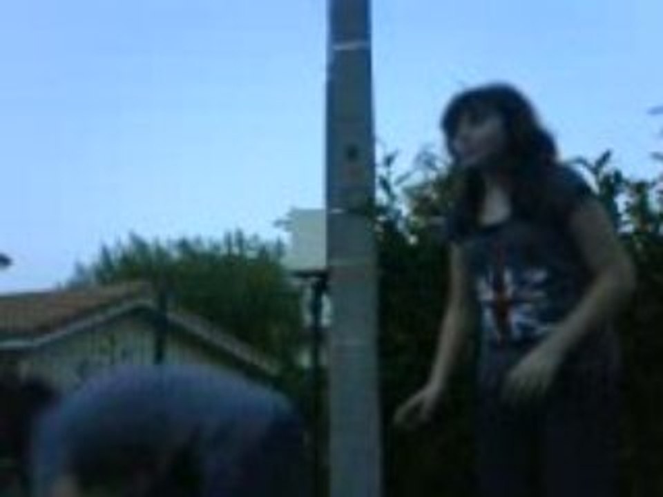 MOV05528
