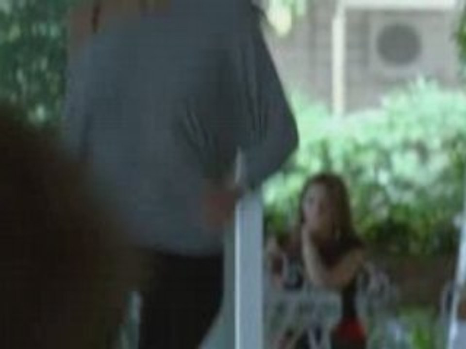 Si può fare - Il trailer ufficiale con Claudio Bisio