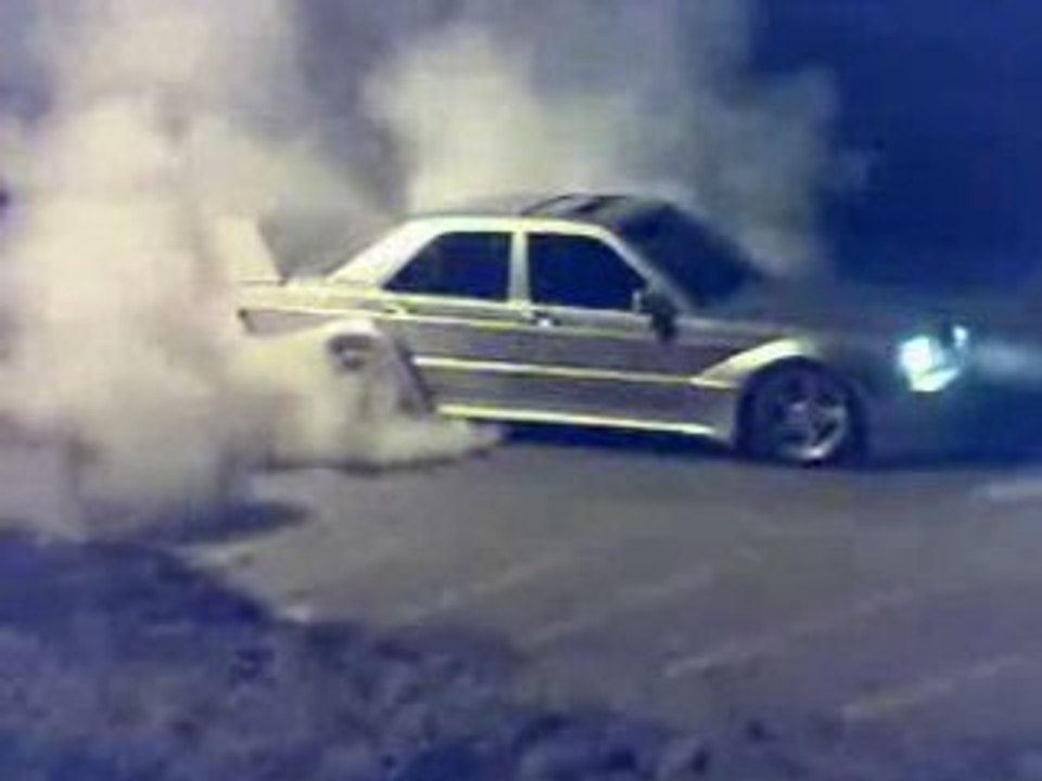 Burn mercedes 190