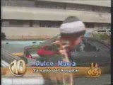 Dulce Maria saindo do hospital(2005) La Oreja