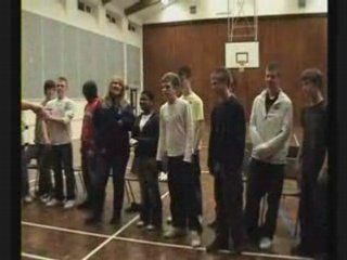 UK (Confidence Coach) Tom Bushnell show's how to Motivate