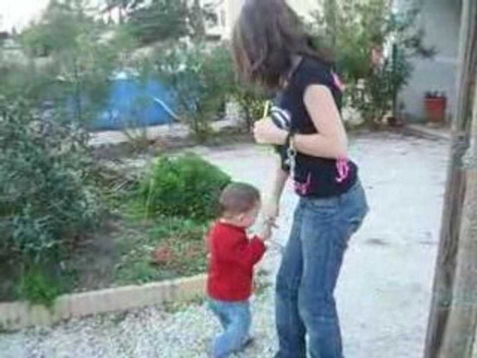 toujours dans le jardin