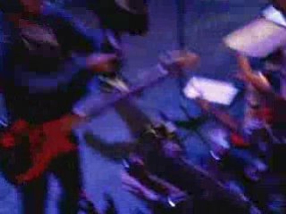 Fall Out Boy Thnks FR TH Mmrs Live Paris