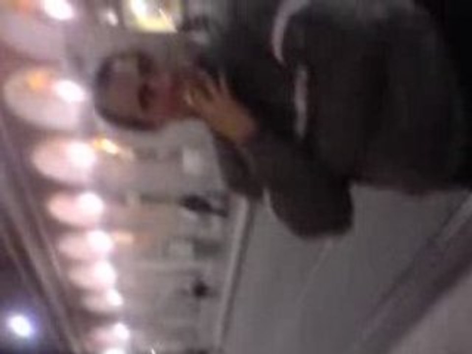 V141008_21.12