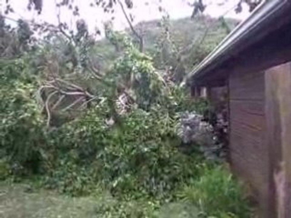 après le passage d'Omar...