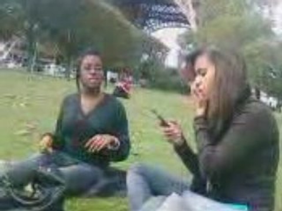 VID002