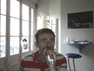 Wiwi égratigne "A little time"