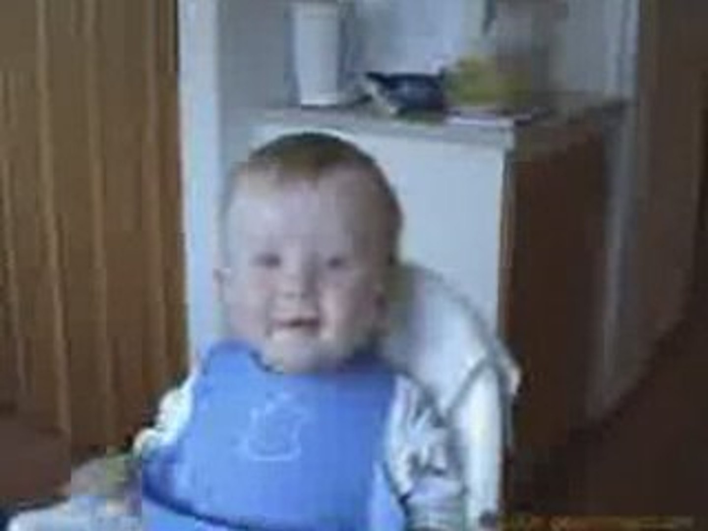 Hahaha Bebe Rigolo Video Dailymotion