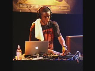 9th Wonder - Strained (feat. Keisha Shontelle feat. Crisis)