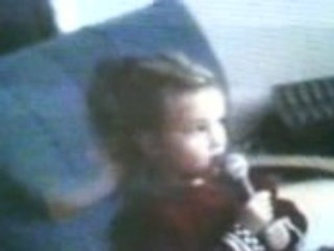 Souvenirs Enfance =F Aurélie Chante pr Manon