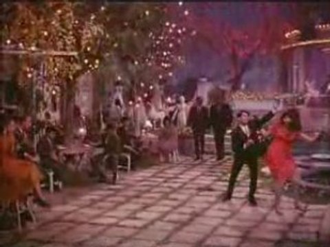 Kismat ♥ Aao Huzoor Tumko ♥ Asha Bhosle