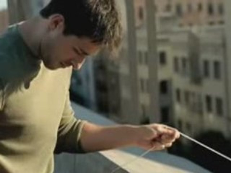 Publicité : Zales - String