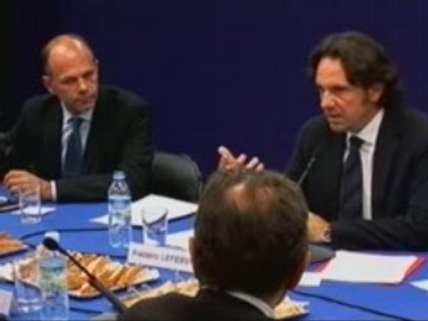 Les Ateliers Du Changement - thème : la crise