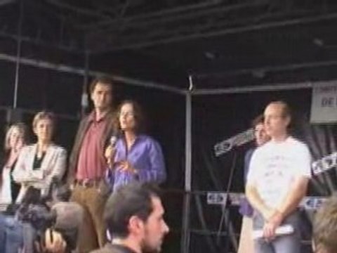 Ségolène Royal avec les salariés de Ford-Blanquefort