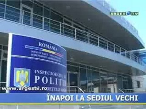 Inapoi la sediul vechi