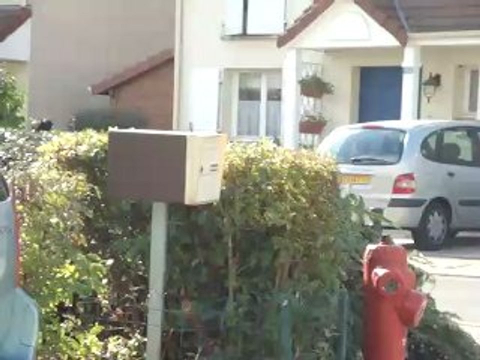 un homme encint en 3 seconde^^
