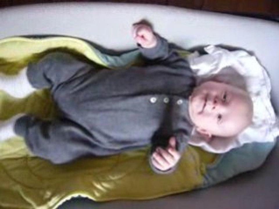 felix gazouillis 2 mois