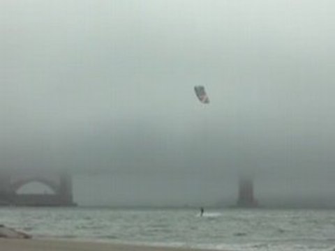 San Francisco windsurf et deux sauts crissy beach
