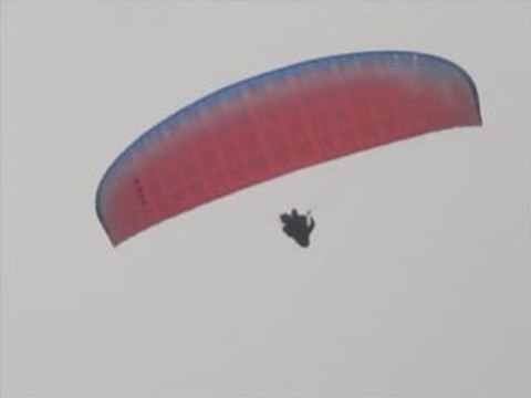 Parapente aux saisies