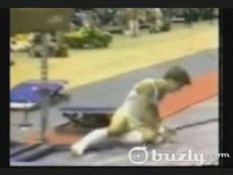 TROP DROLE accident de gymnastique