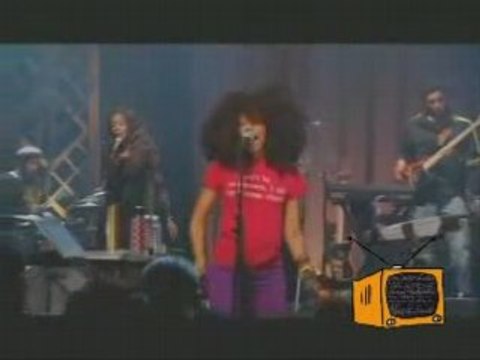 Erykah Badu live (Vh1) Annie