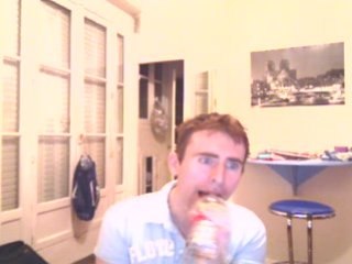 Wiwi égratigne "Argent trop cher"