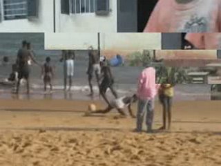 RAO staff présente Dangereux Dino