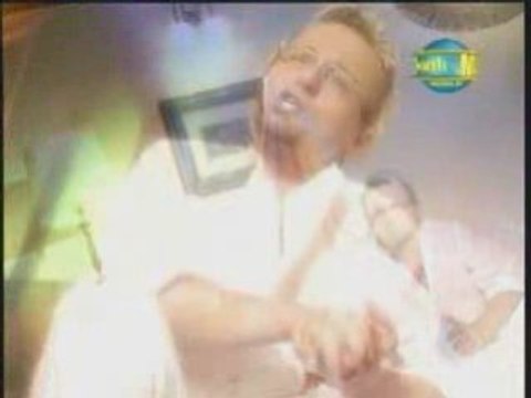 Harun Kolçak - Gitme Seviyorum by Aluxton