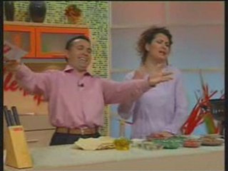 BAK,BAK NEFİSS !! TANTUNİ  OİMPİST PİŞİRME ROBOTUYLA