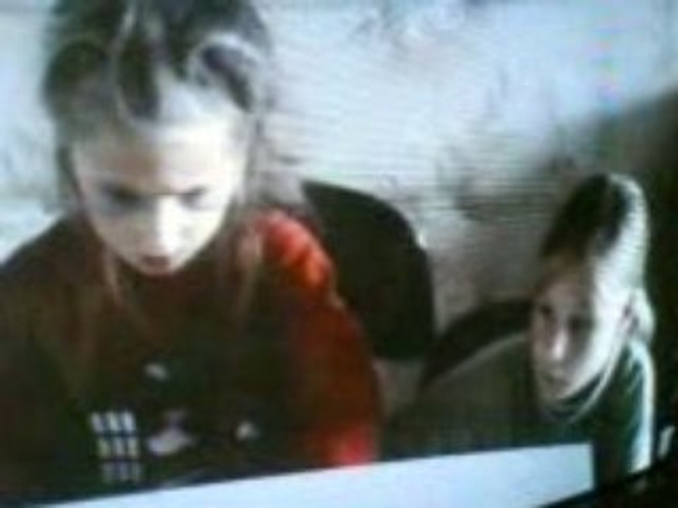 Souvenirs Enfance =F Manon et Aurélie Ordi