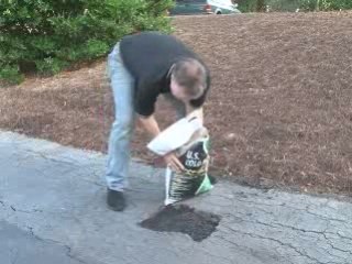 Sakrete US Cold Patch permanent patching of potholes