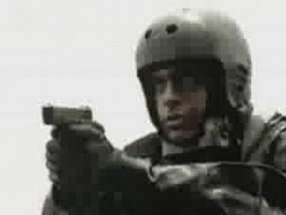 Montage POLICE
