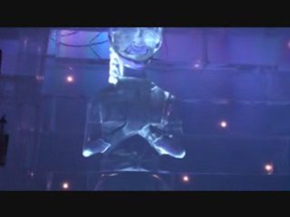 Buddha ice bar 2 640 480