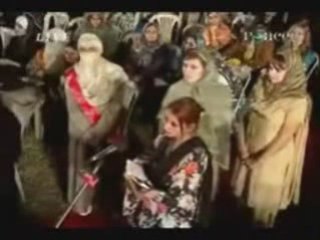 Non muslum accepting Islam live on -Peace TV-