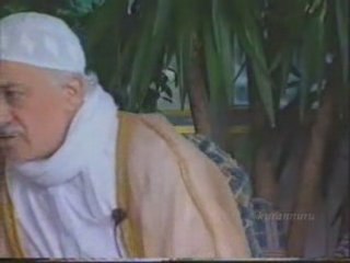 Toprak ol ki gül bitiresin - Toprak ve İnsan