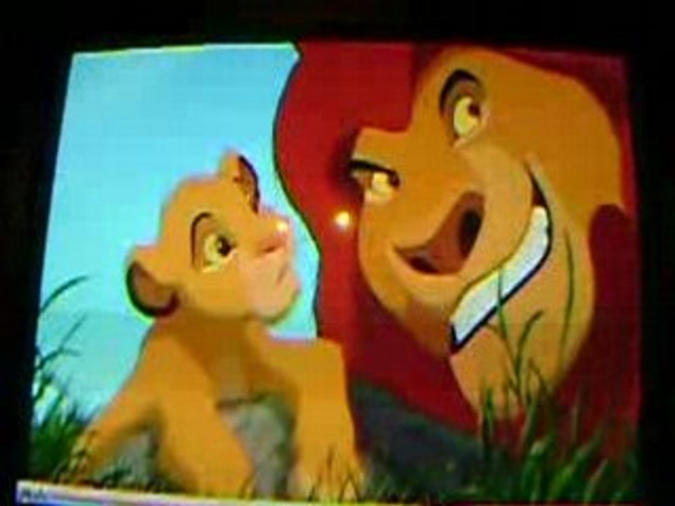 Le moineau de Disney chante