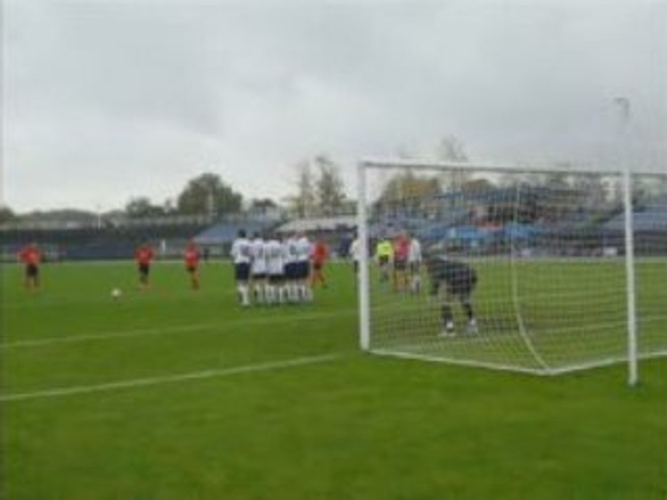 Górnik-Zdrój: Bramka Marcina Kaźmierczaka z rzutu wolnego