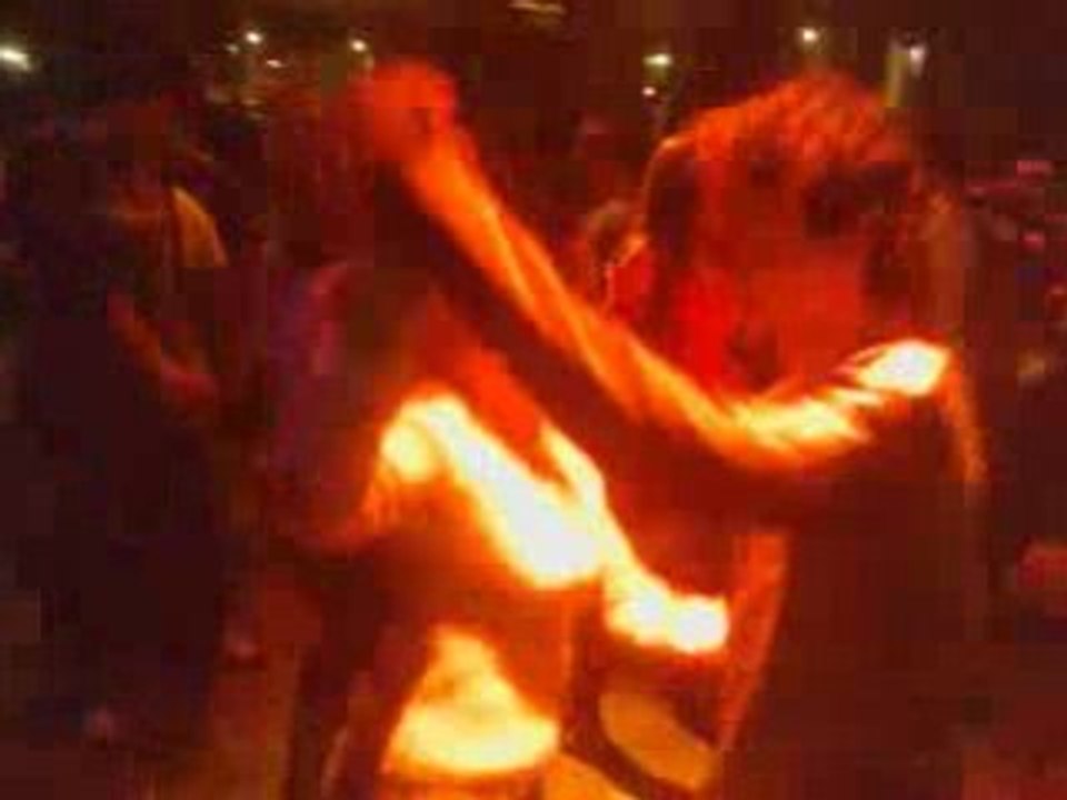 Video004_NEW